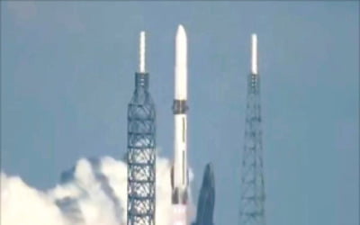 블루오리진, 로켓 회수 성공…민간 우주산업 경쟁 체제로