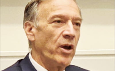 마이클 폼페이오 "한국 핵잠, 美 의회서 승인 될 것…김정은, 한반도가 자신의 것이라 믿어"