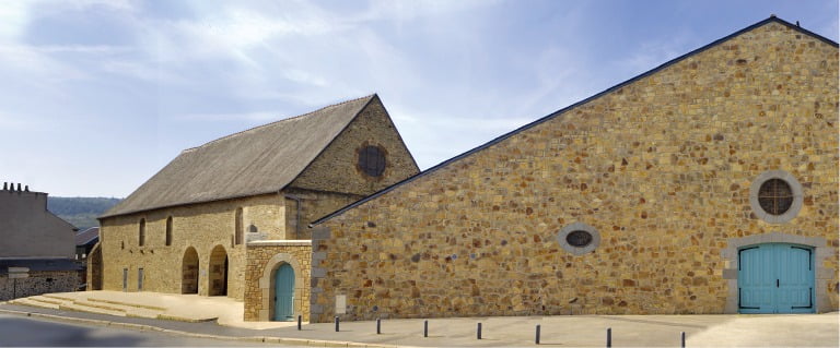 브르타뉴의 한적한 마을 랑데르노에 자리한 엘렌과 에두아르 르클레르 재단. /ⓒStudio Dirou, ⓒFHEL