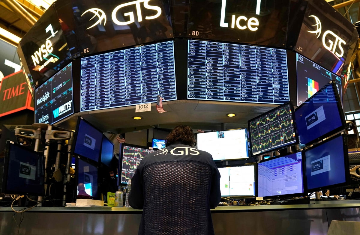 해외주식 투자하는 서학개미가 이번 달 챙겨야 할 것 [눈뜨고 아끼는 세금]