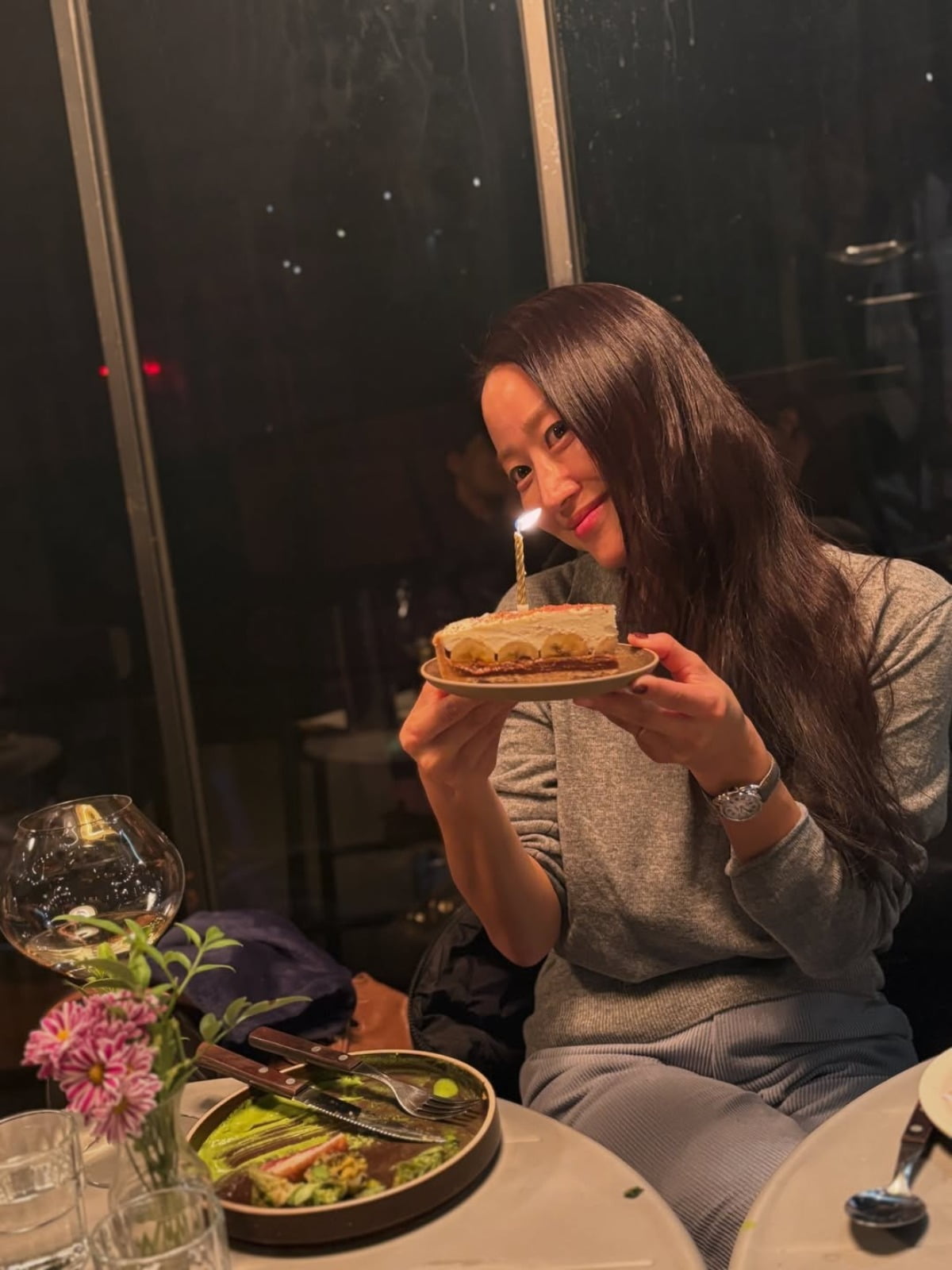 Jeon Hye-bin Shares Bright Smiles and Life Updates on Instagram