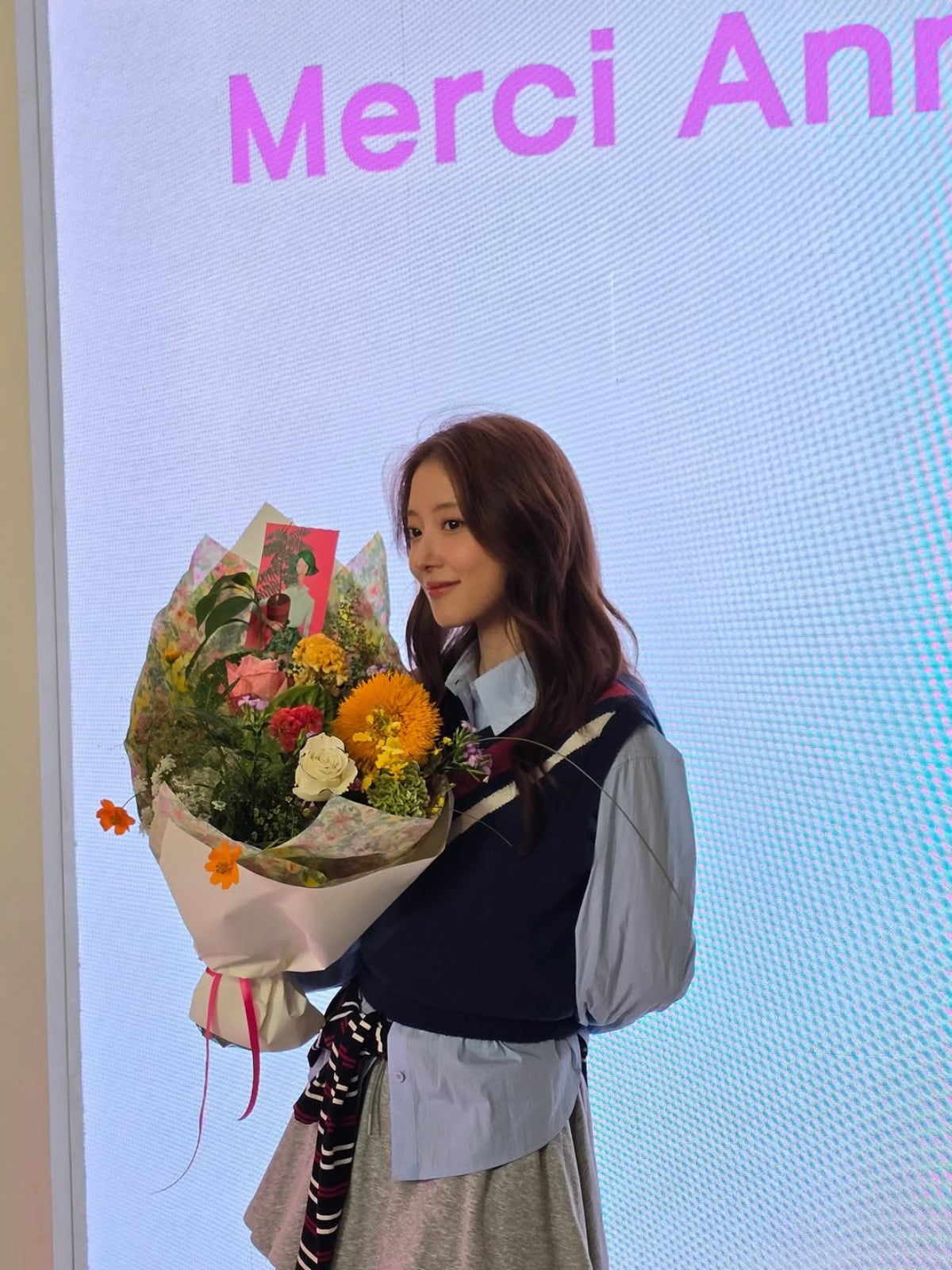 Lee Se-young Captivates Fans with Her Youthful Charm and Upcoming Disney+ Role