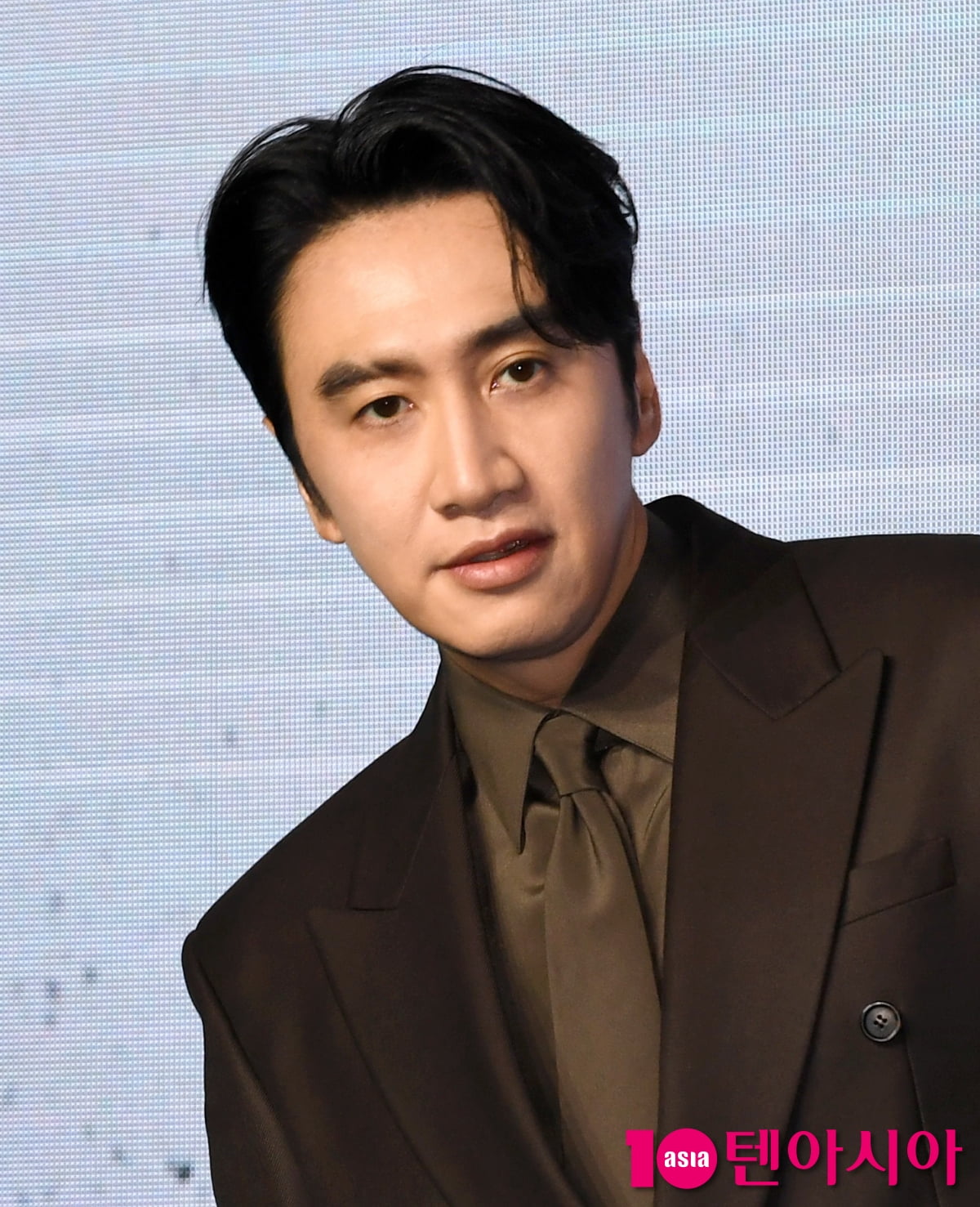 Lee Kwang-soo Attends Press Conference for Disney+ Original Series 'The Manipulated'