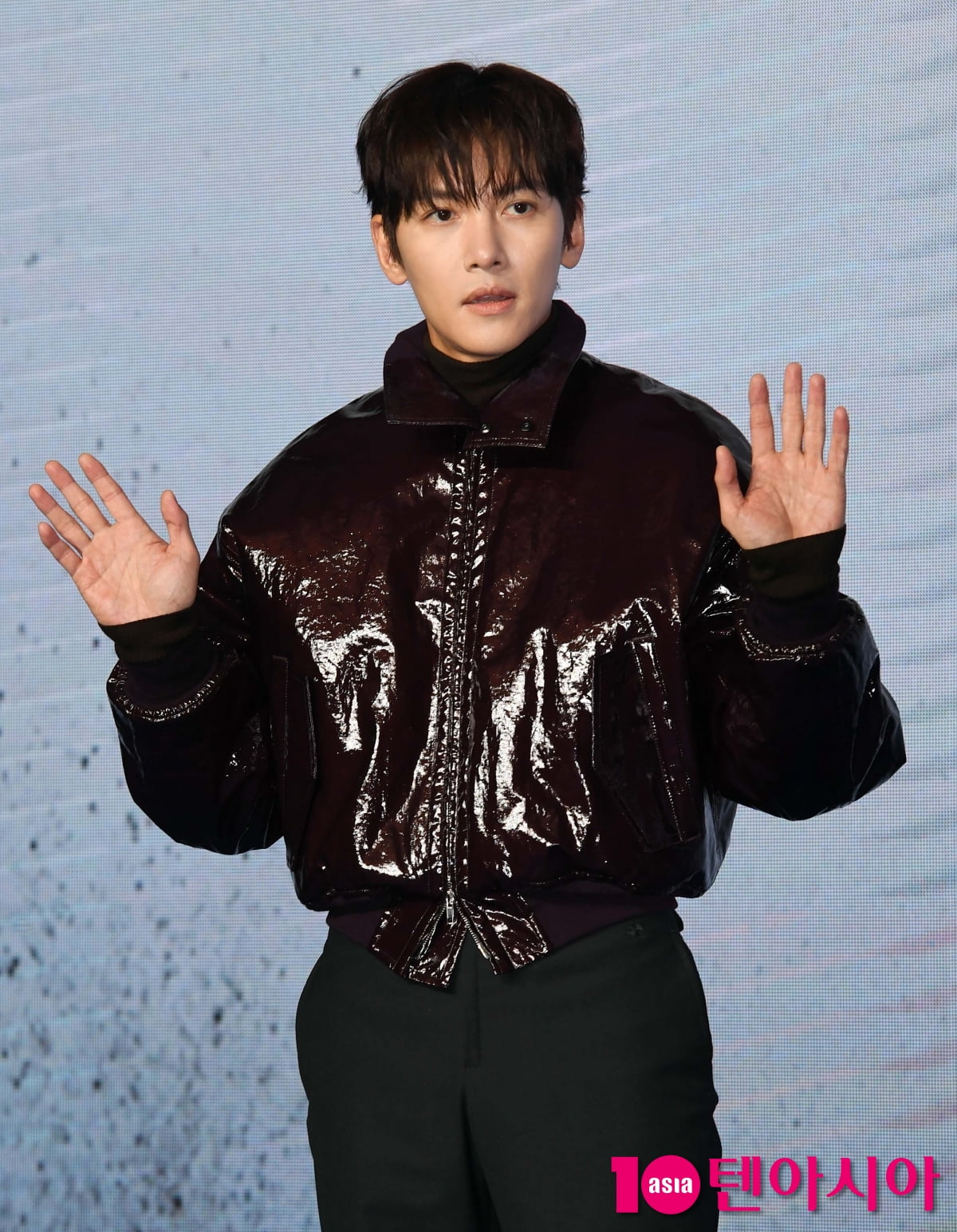 Ji Chang-wook Attends Press Conference for Disney+ Original Series 'The Manipulated'