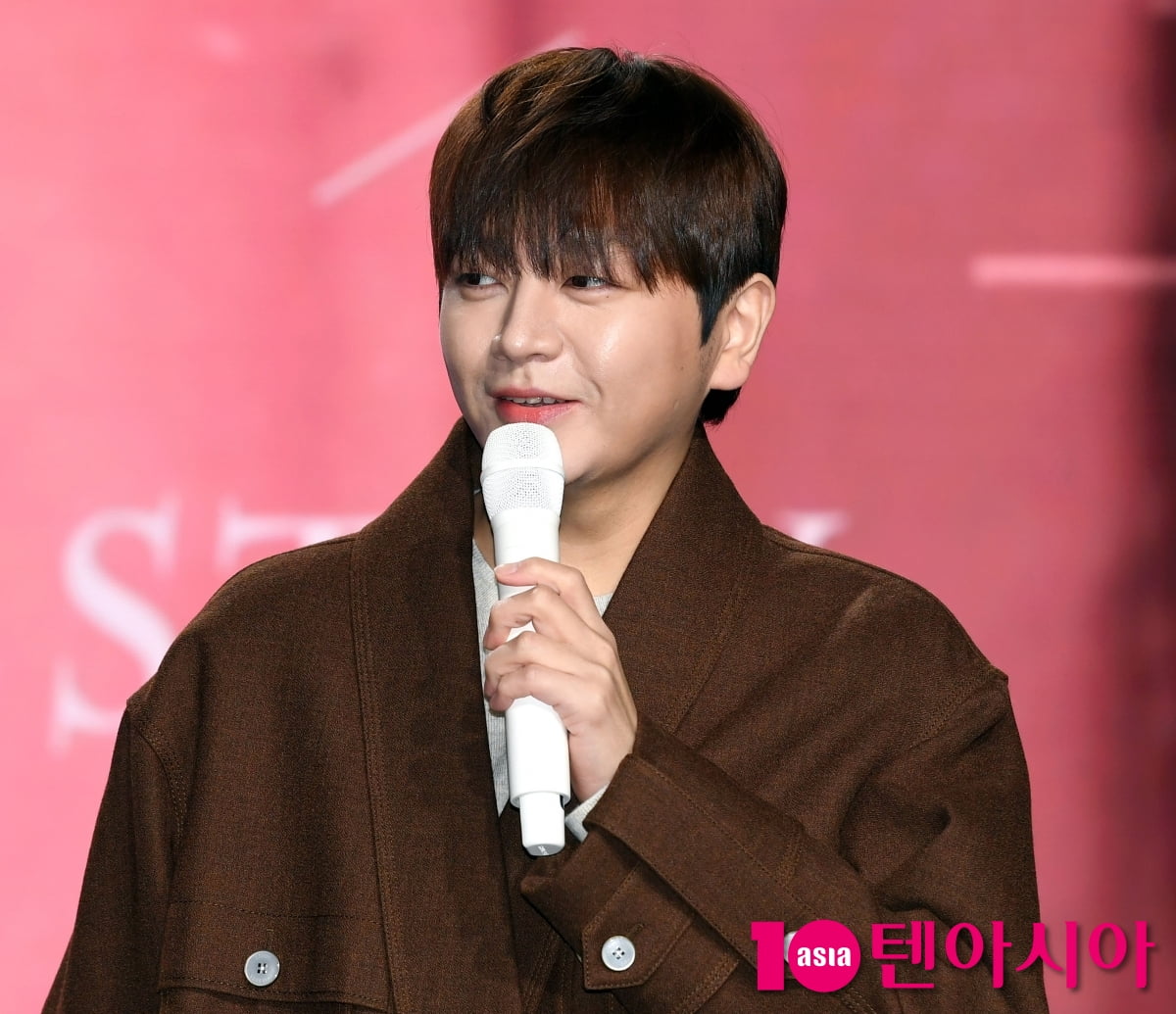 URBAN ZAKAPAの新EP『STAY』、多様なジャンルを融合した新作を発表