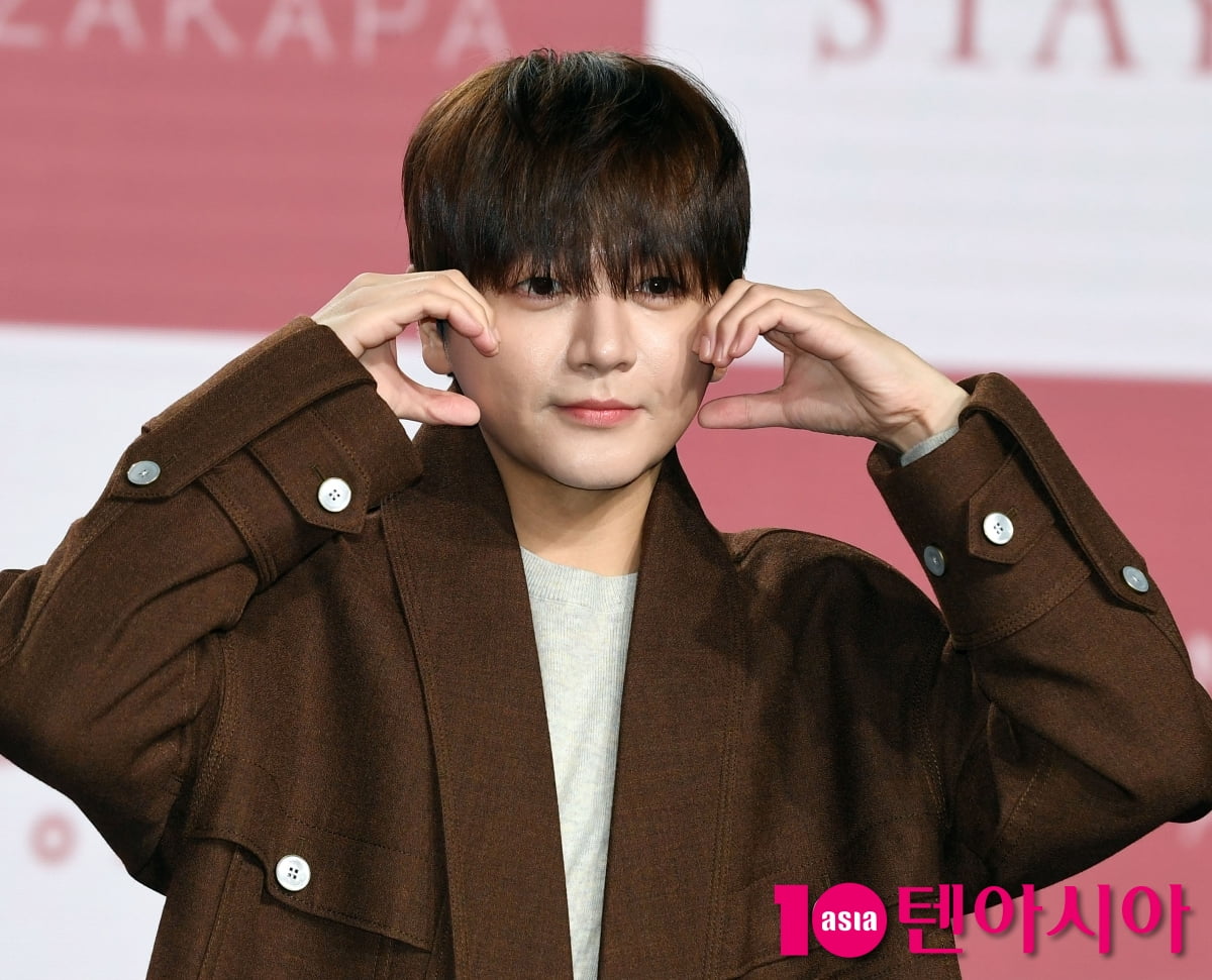 URBAN ZAKAPAの新EP『STAY』、多様なジャンルを融合した作品が登場