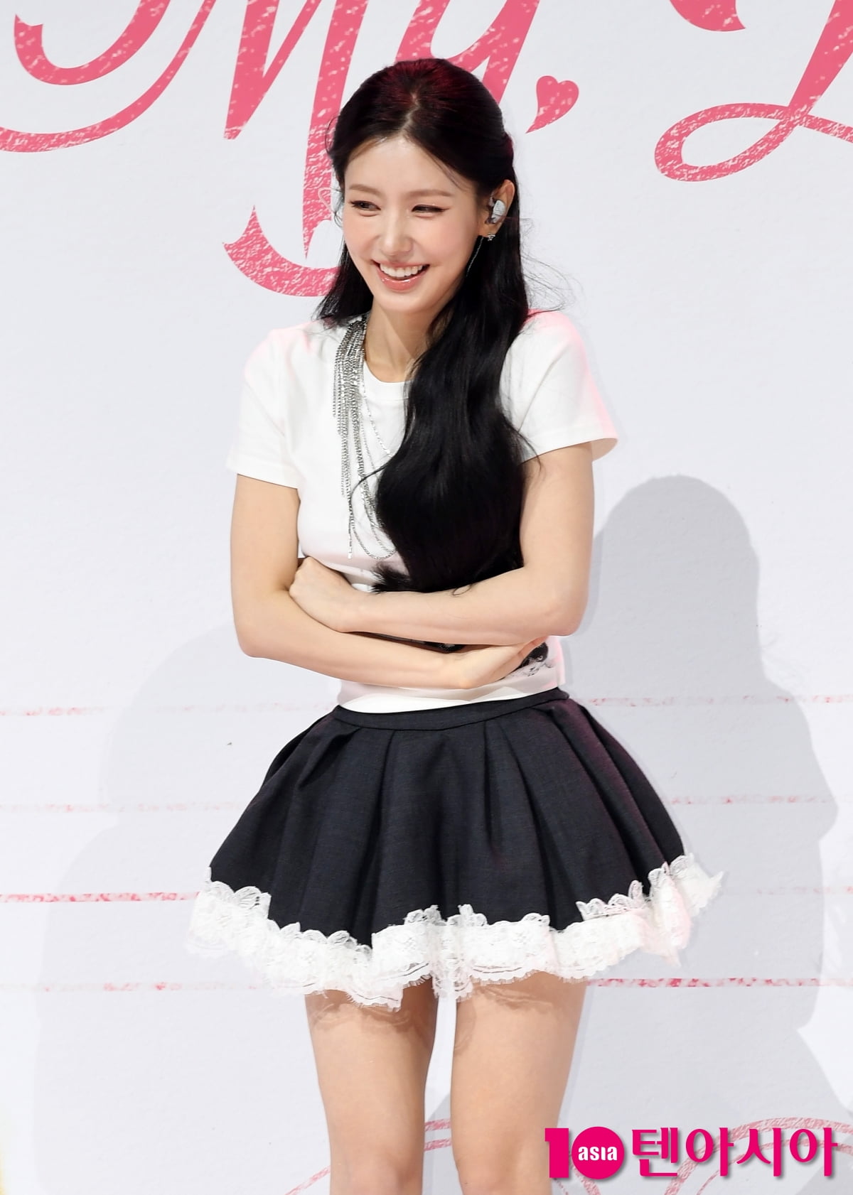 MIYEON of i-dle Shines at 'MY, Lover' Showcase in Seoul