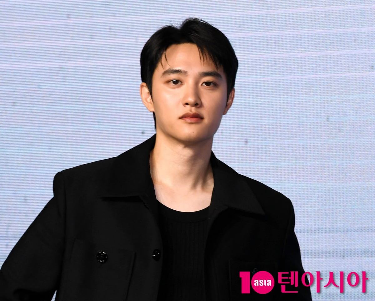EXO's D.O. Signs Exclusive Contract with Blitzway Entertainment
