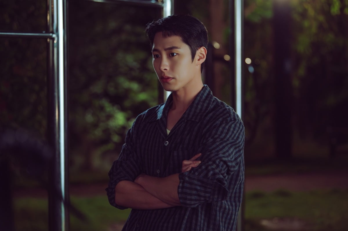 Lee Jae-wook Shines in 'Last Summer' with a Captivating Performance