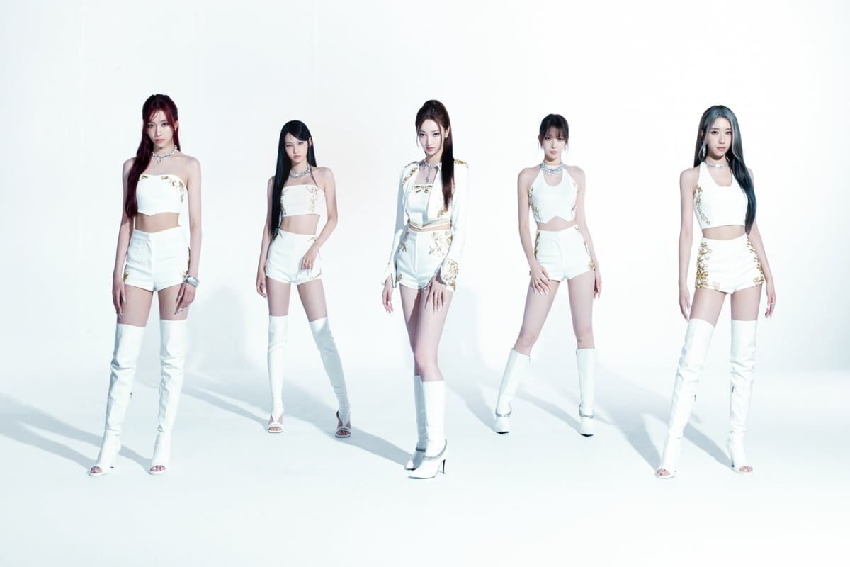 A2O MAY、新曲『PAPARAZZI ARRIVE』でグローバルチャートを席巻