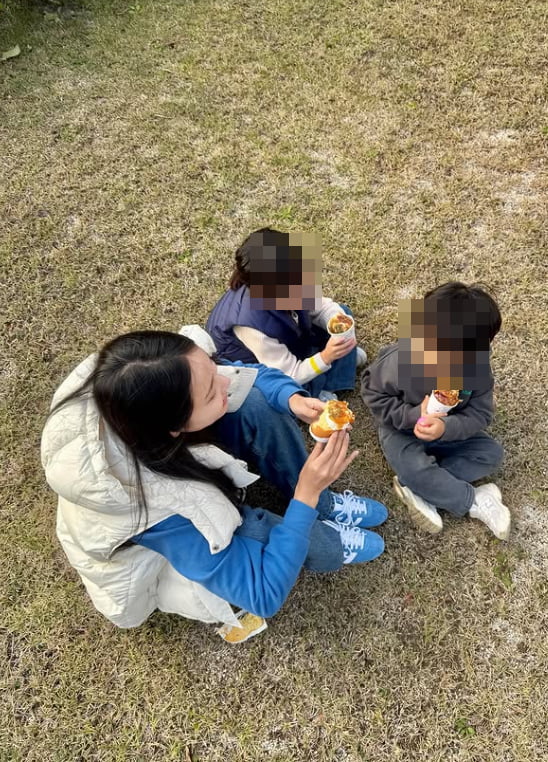 チェ・ソンジョン、家族と共に実家でリラックスした週末を過ごす