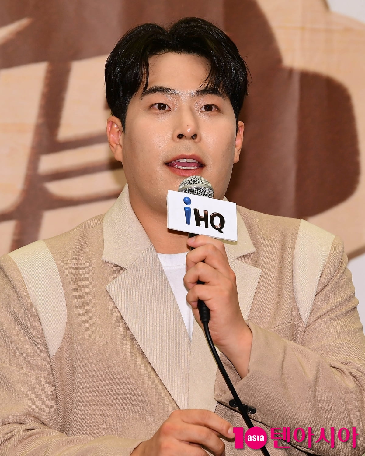 キム・ヘジュン、外見を捨ててまで食レポに挑む！コメディTV『THE 맛있는 녀석들』での奮闘