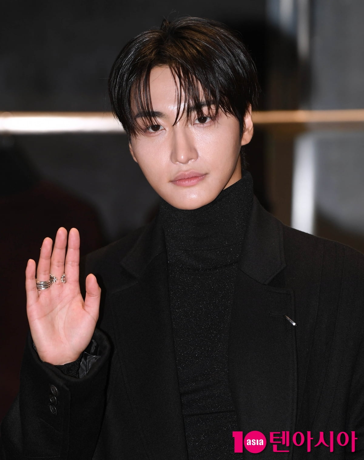 エイティーズのソンファ、ソンジオとエリオット・エミールのコラボイベントに参加