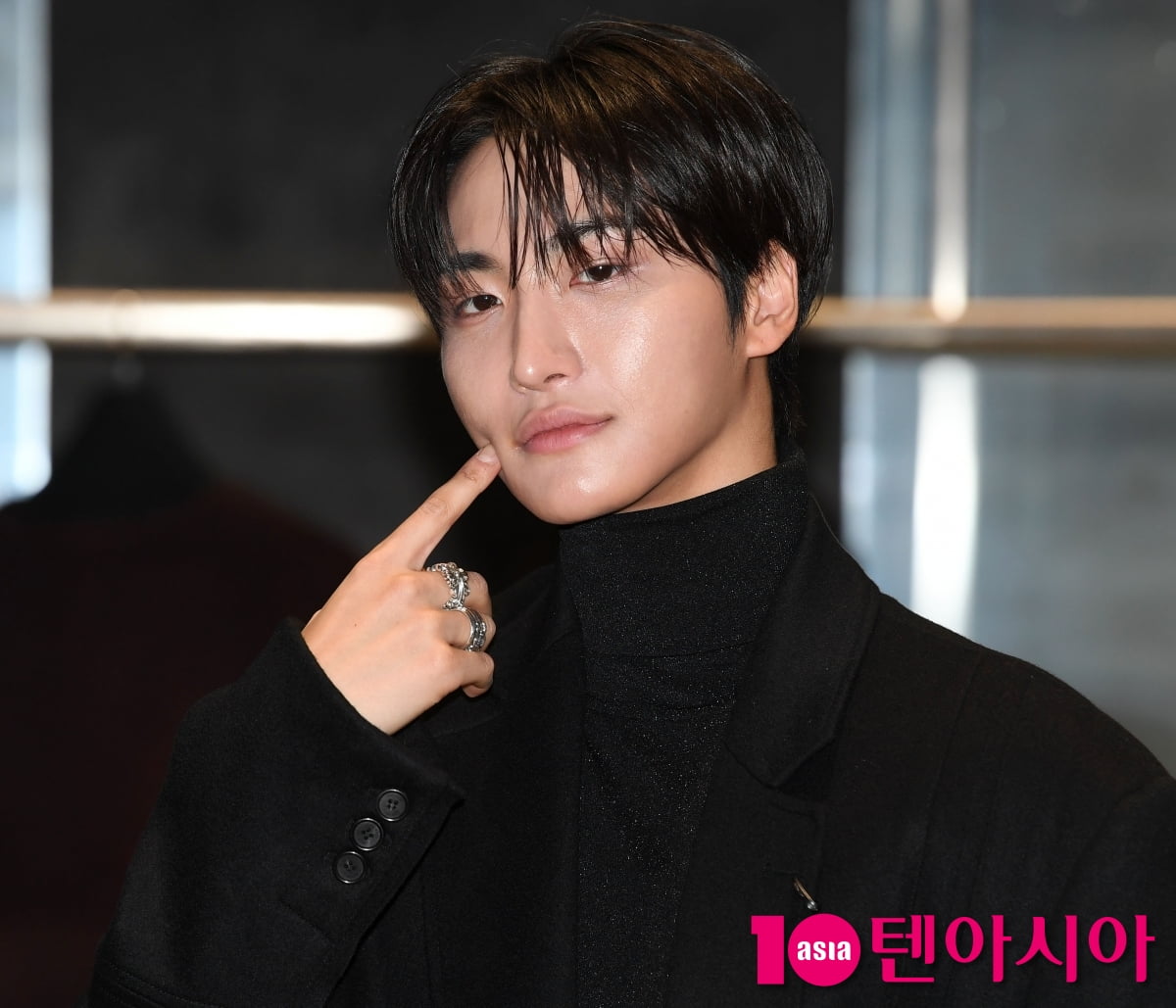 エイティーズのソンファ、ソンジオとエリオット・エミールのコラボイベントに参加