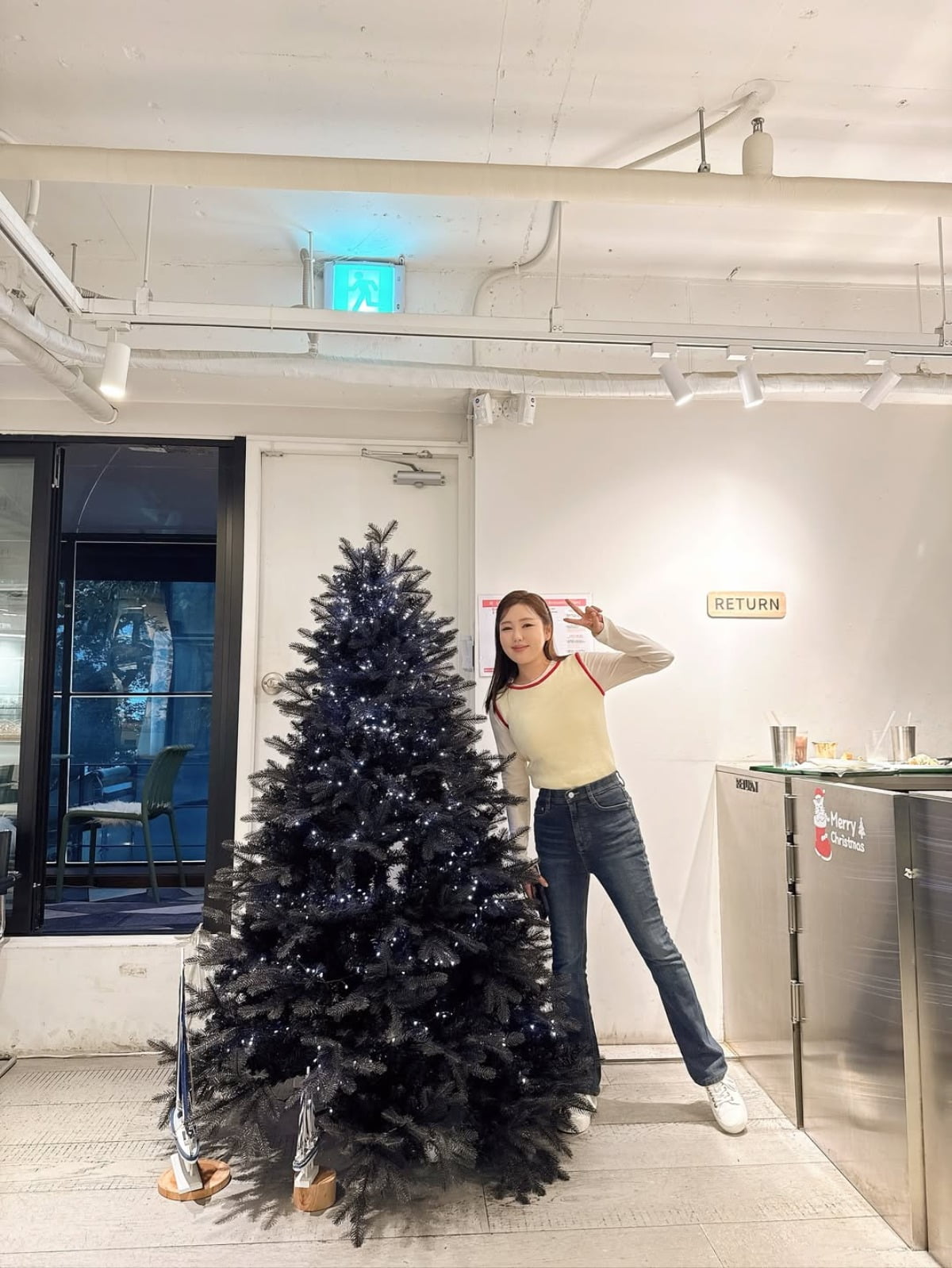 K-Pop Star Song Ga-in Shines in Casual Denim Look with Her Adorable Dog