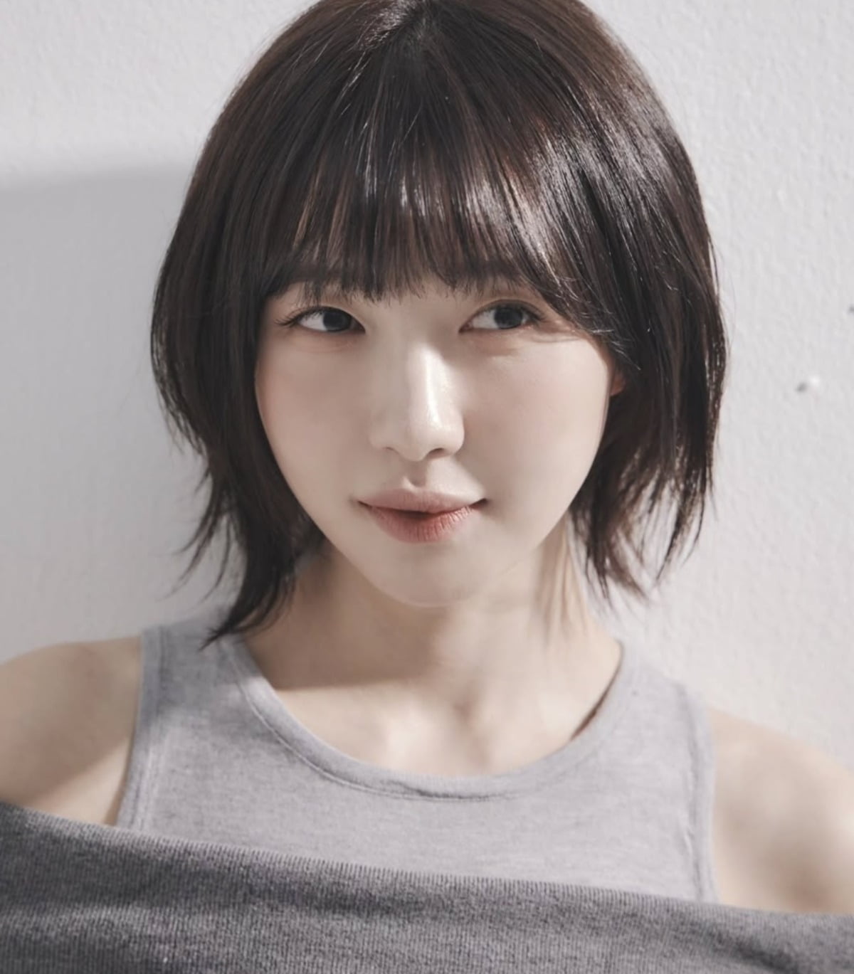 ジュ・ヒョンヨン、新しい雰囲気の写真を公開！ファンから熱い応援の声