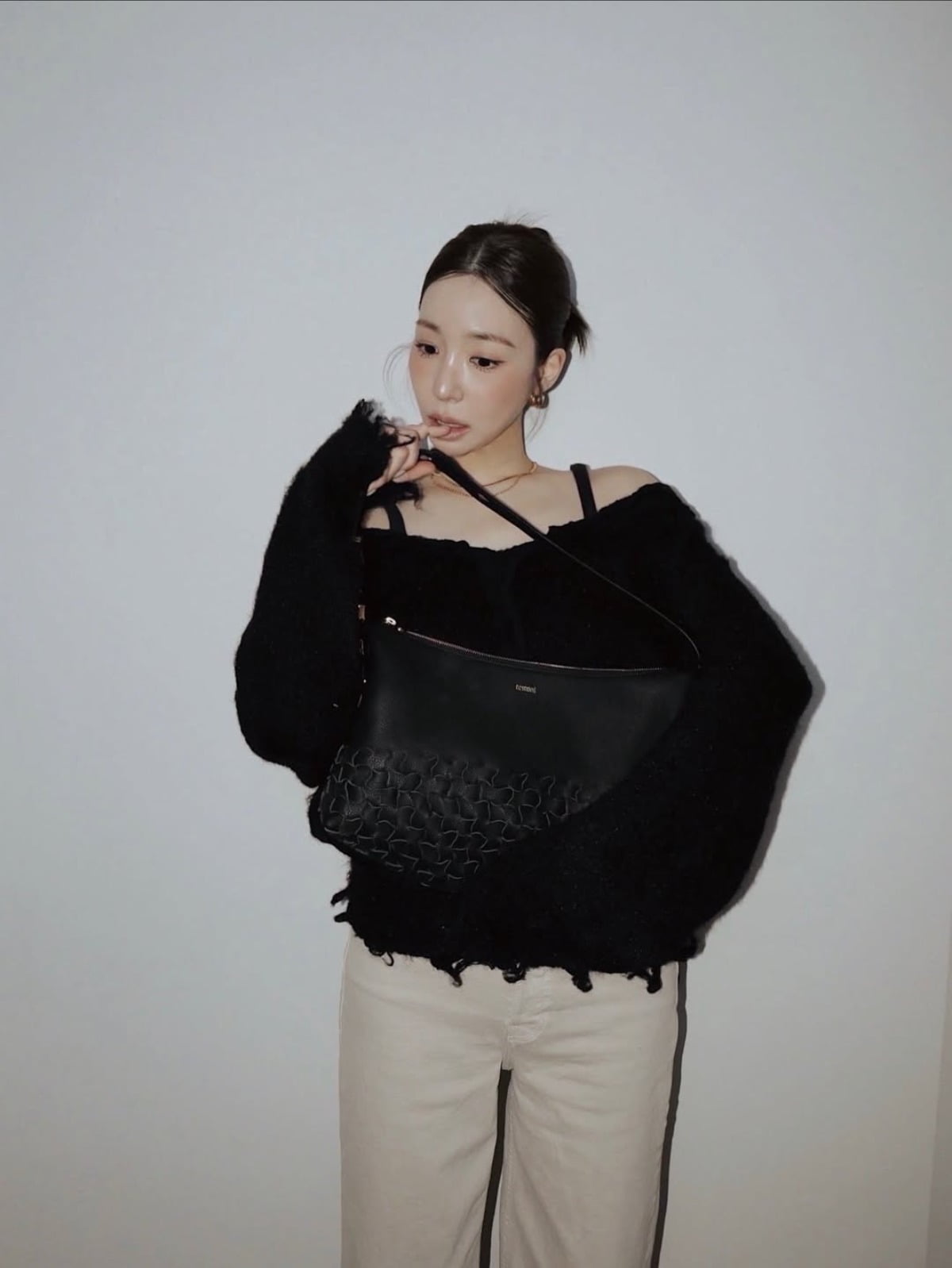 Tiffany Young Captivates Fans with Her Chic Fall Fashion and Financial Wisdom