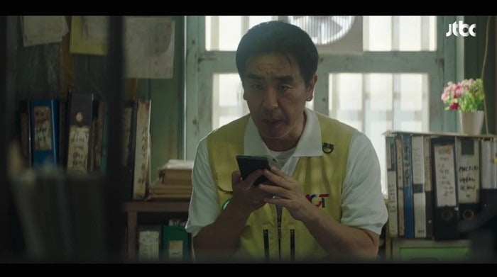 Ryu Seung-ryong Faces Critical Decision in 'The Dream Life of Mr. Kim' as Ratings Hit New High