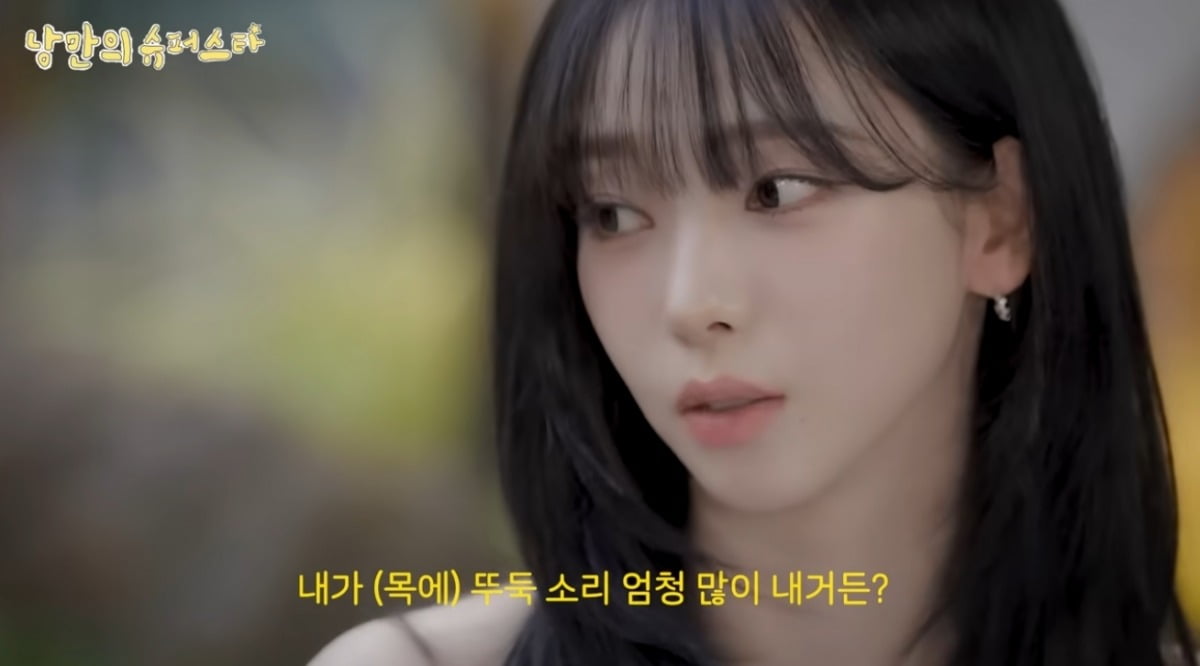 エスパのカリナ、美の秘訣とユーモア溢れる日常を公開