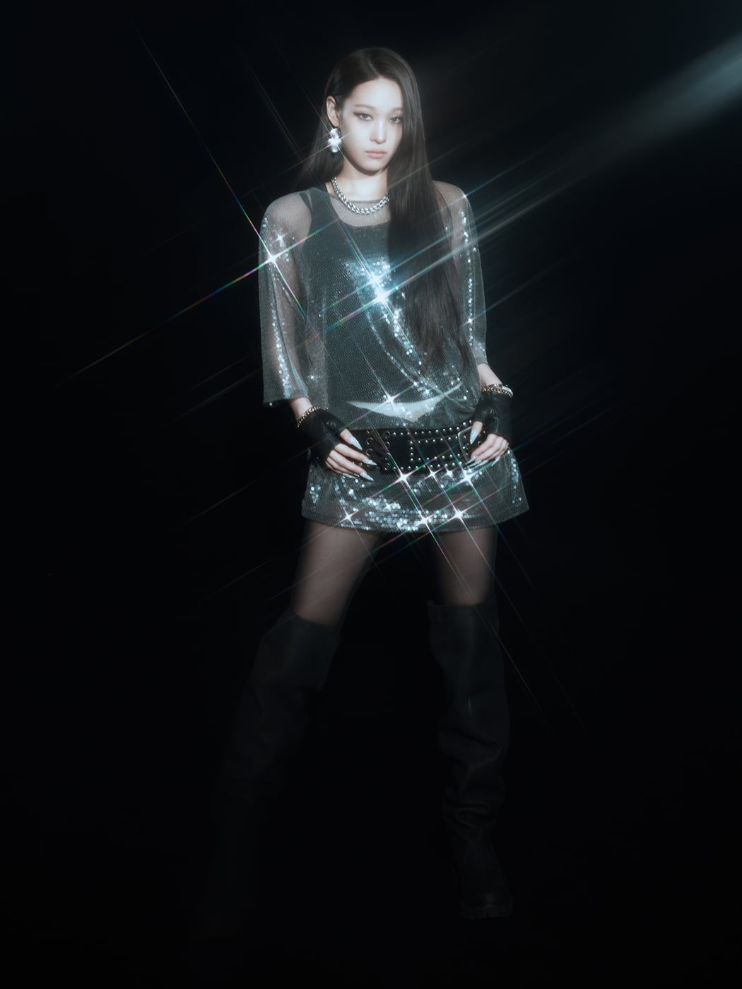 ALLDAY PROJECT Unveils Striking Teaser Photos for Upcoming Single 'ONE MORE TIME'