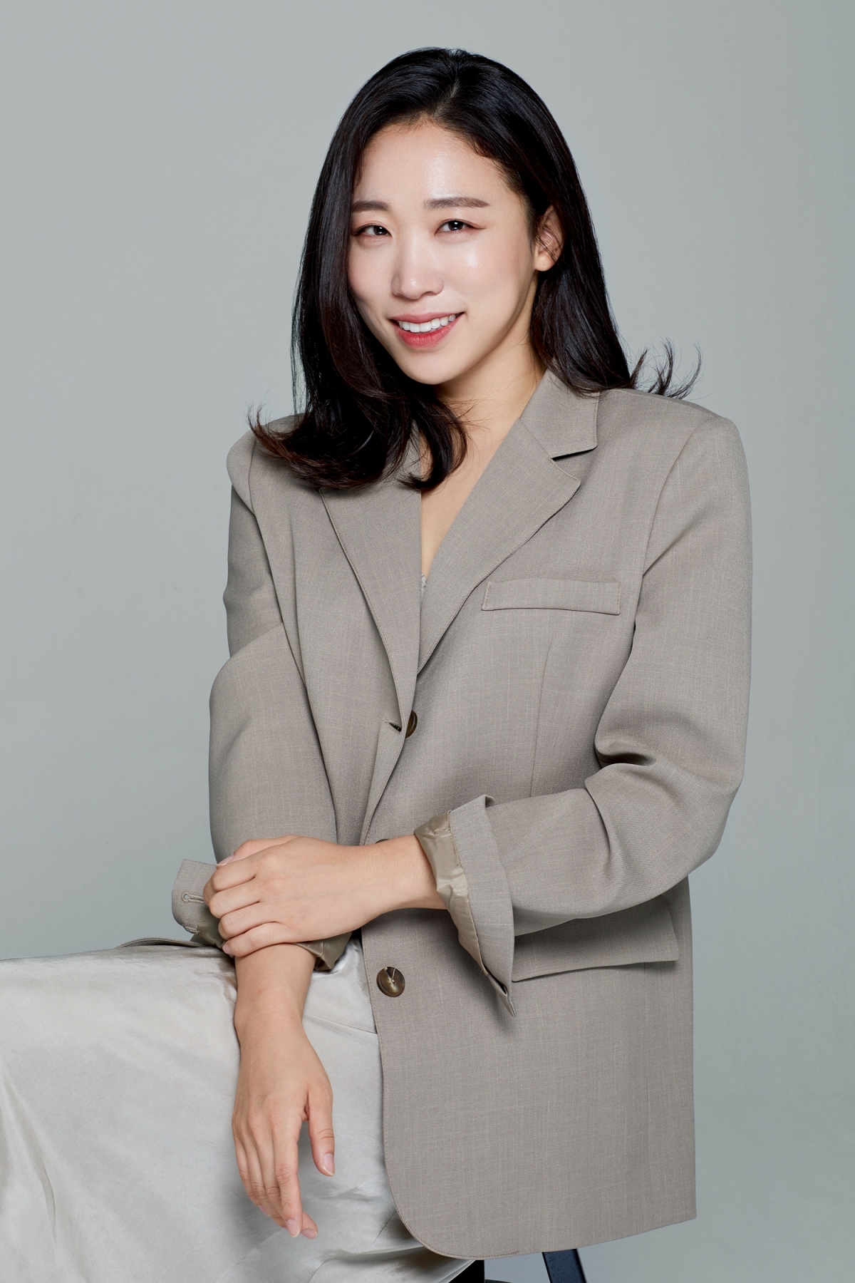 Lee Mi-do Makes Special Appearance as Psychiatrist in 'Annoying Love'