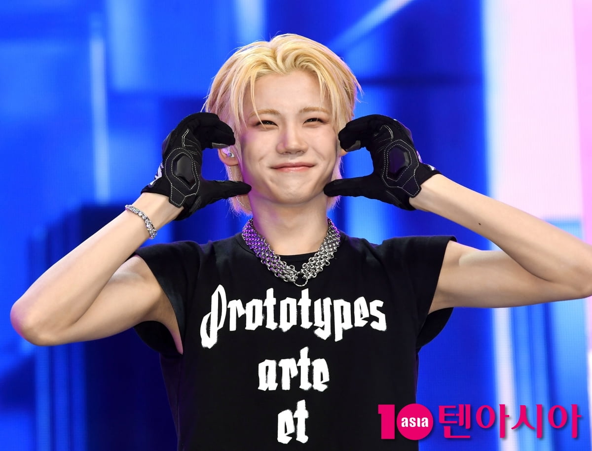 CLOSE YOUR EYES’ Kenshin Shines at ‘blackout’ Showcase in Seoul