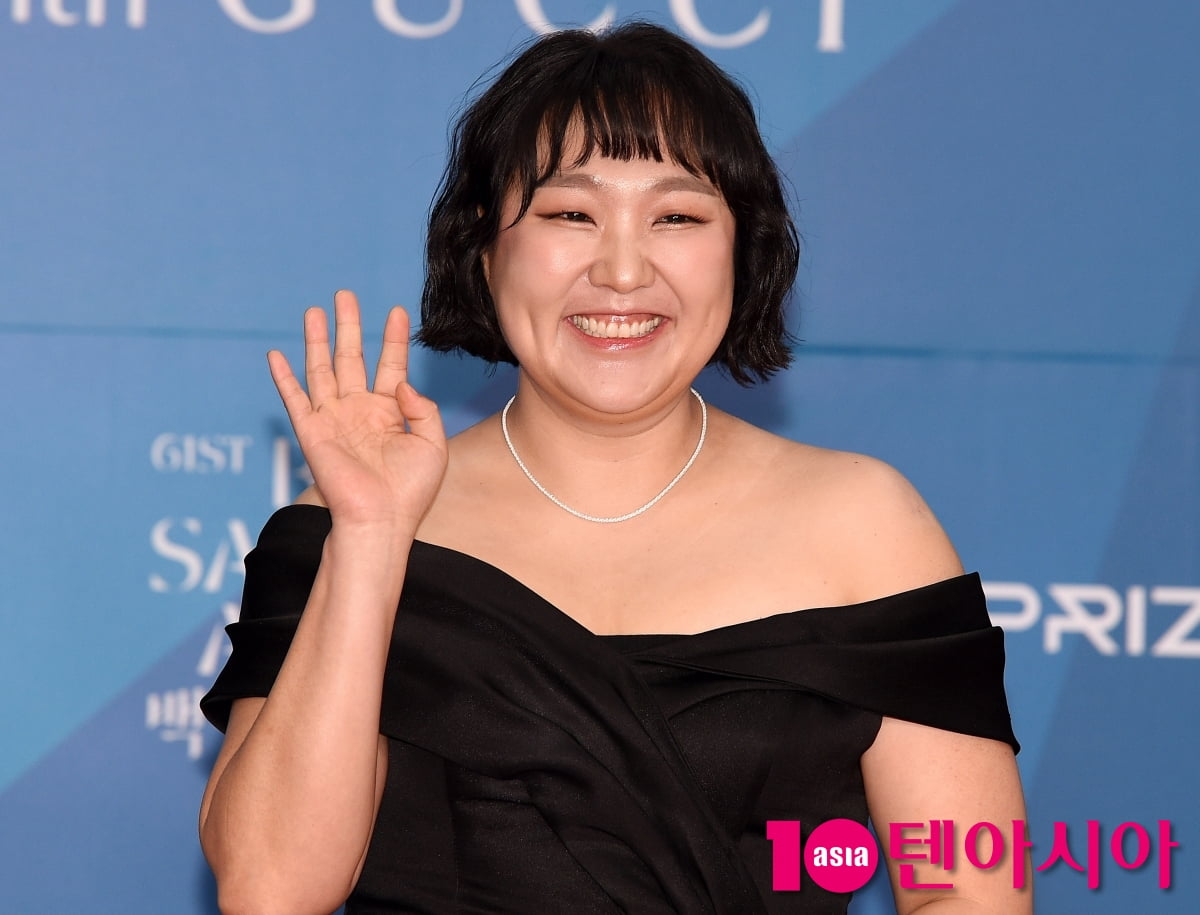 イ・スジ、クパンプレイの新バラエティ『ジャメダバン』に合流！