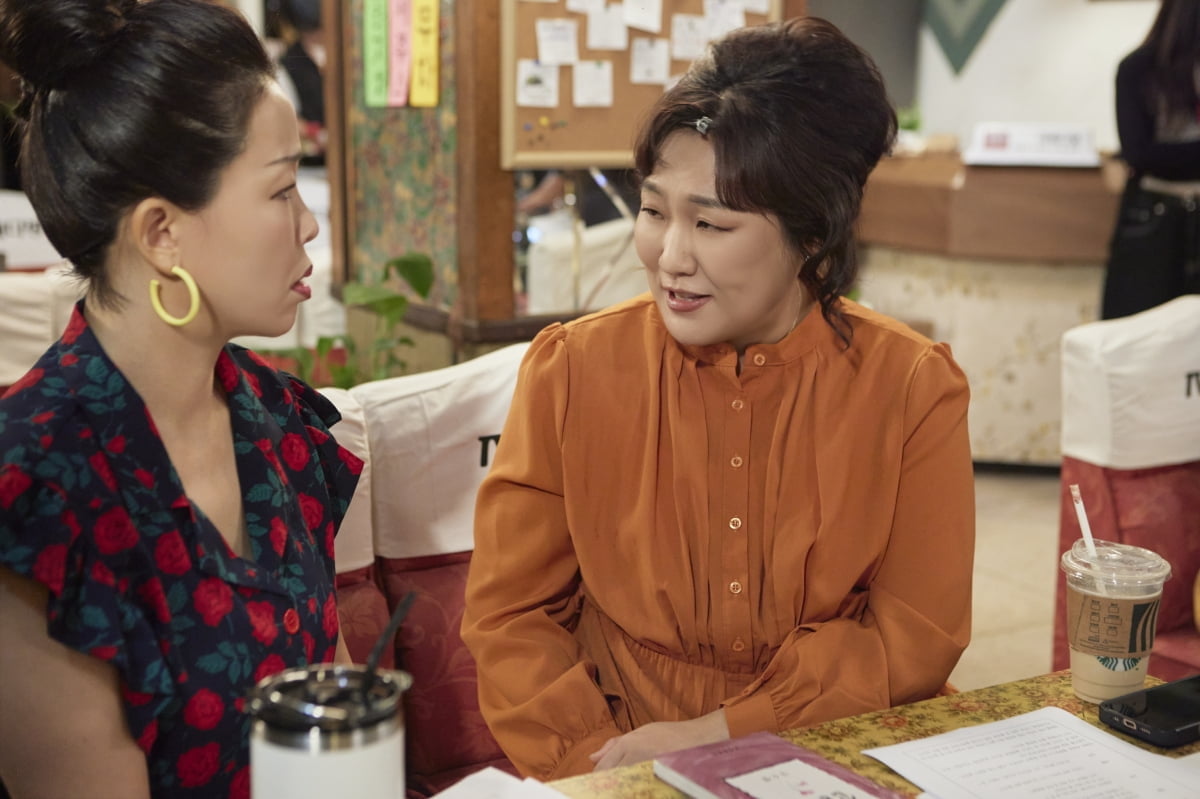 イ・スジ、クパンプレイの新バラエティ『ジャメダバン』に合流！