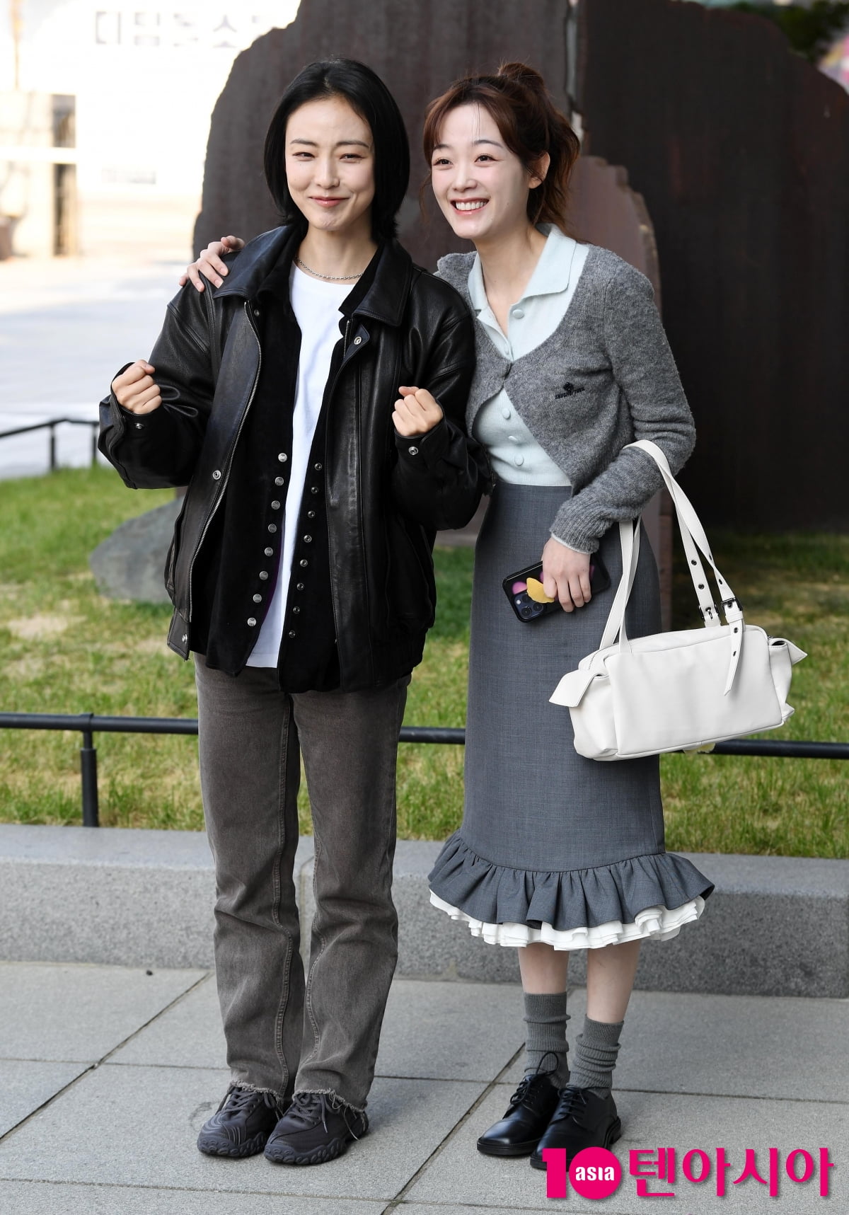 ジョン・ソニとイ・ユミ、SBSパワーFM『12時にはジュ・ヒョンヨン』に出演