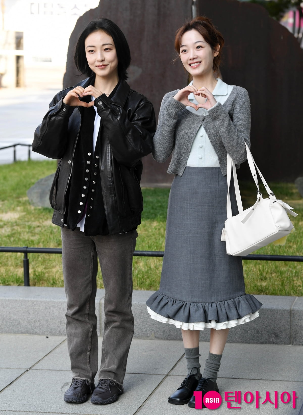 ジョン・ソニとイ・ユミ、SBSパワーFM『12時にはジュ・ヒョンヨン』に出演