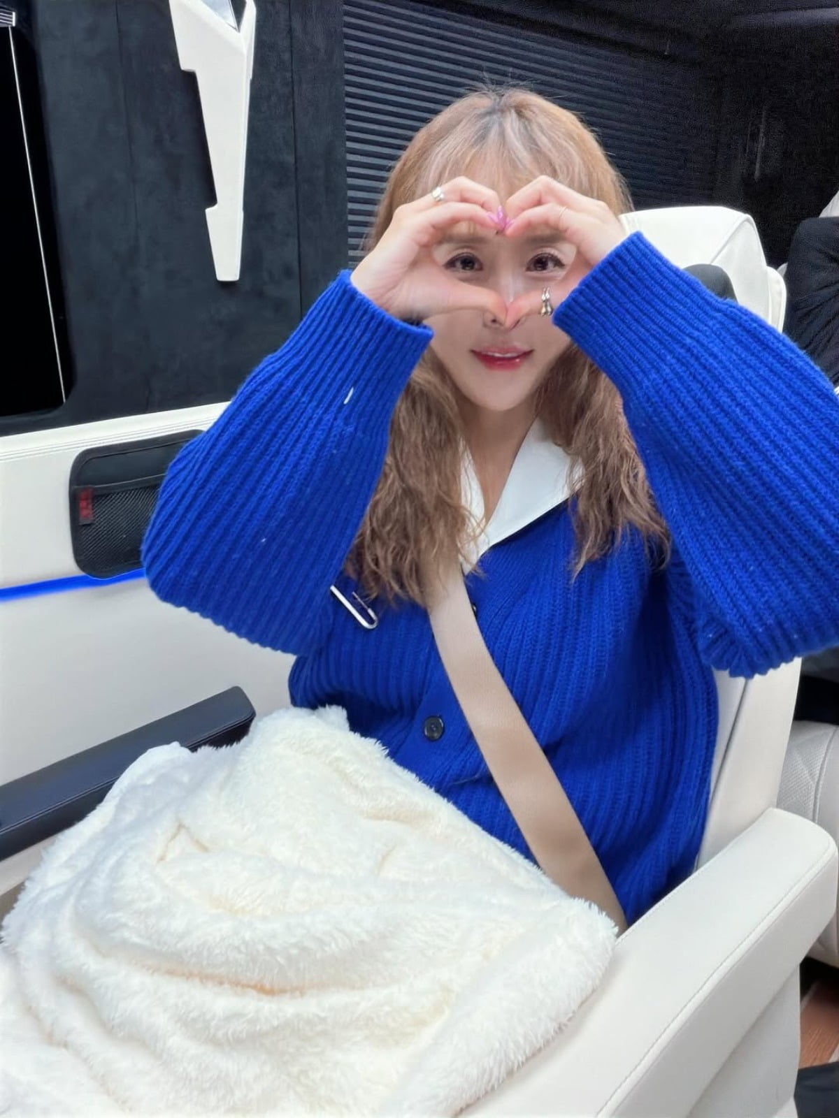 Koyote's Shinji Charms Fans with Radiant Beauty and Upcoming Wedding Plans