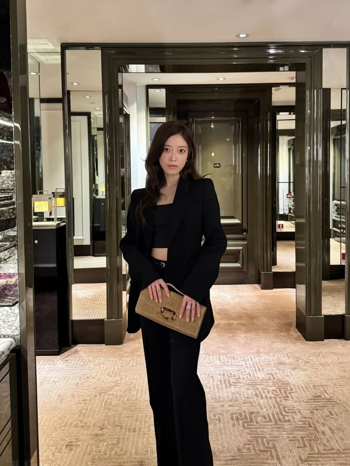 Lee Se-young's Stunning Transformation in 'The Remarried Empress' Captivates Fans