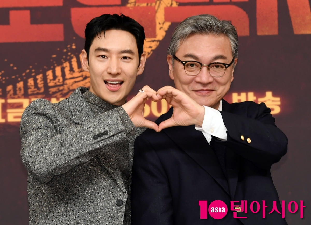 Lee Je-hoon and Kim Eui-sung Attend Press Conference for New SBS Drama 'Taxi Driver 3'