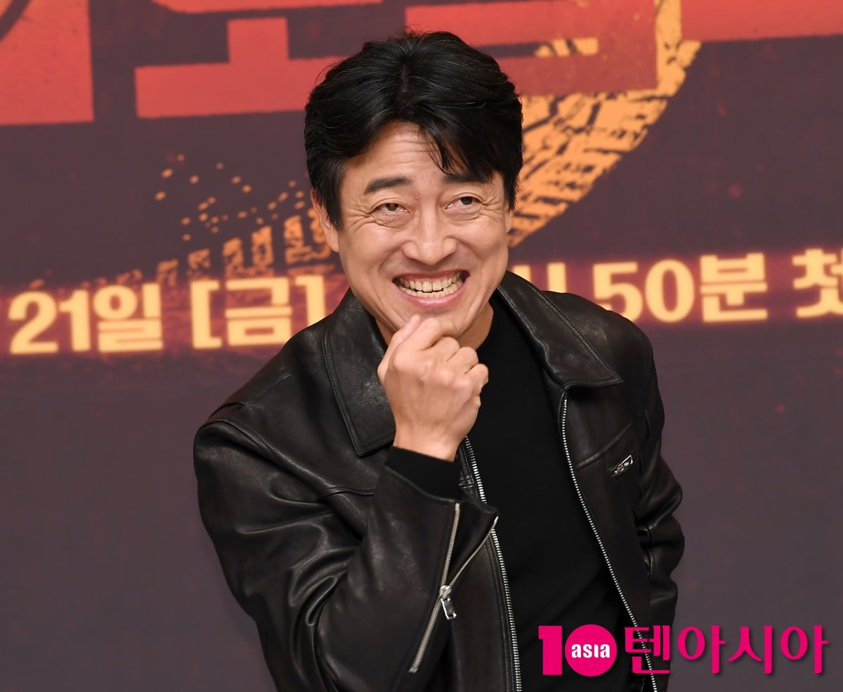 Jang Hyuk-jin Attends Press Conference for SBS's New Drama 'Taxi Driver 3'