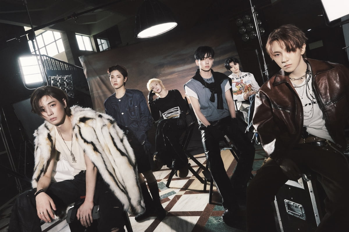 BOYNEXTDOOR Wins Newcomer Award at Japan's Prestigious Record Awards