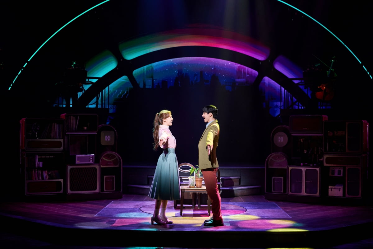 ブロードウェイを魅了したミュージカル『メイビー、ハッピーエンディング』、韓国での成功を語る