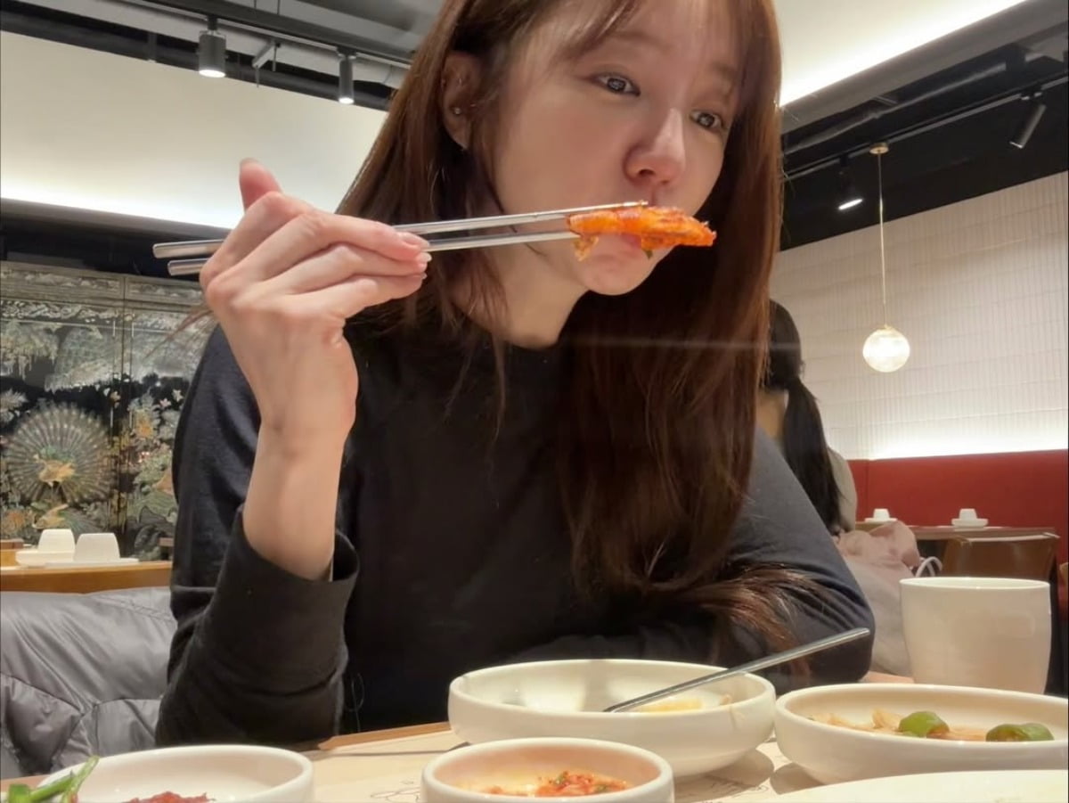 ユン・ウネ、ダイエット日常を公開！健康美と自然な魅力に注目