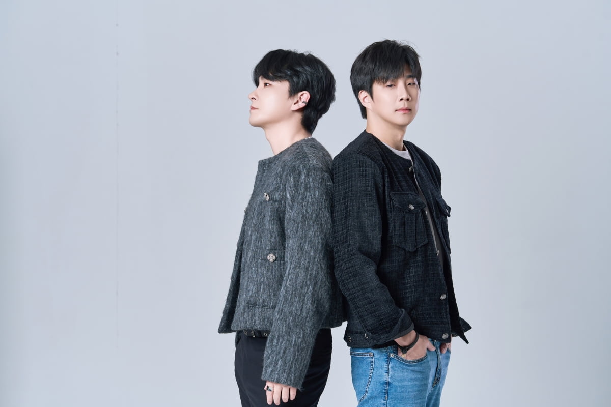 Rock Vocalist Kwak Dong-hyun and Baritone Park Sang-don Unite as 'THE PHENOMENON'