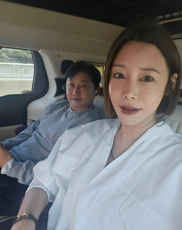 Former Soccer Star Lee Chun-soo Entangled in Political Fund Scandal and Fraud Allegations