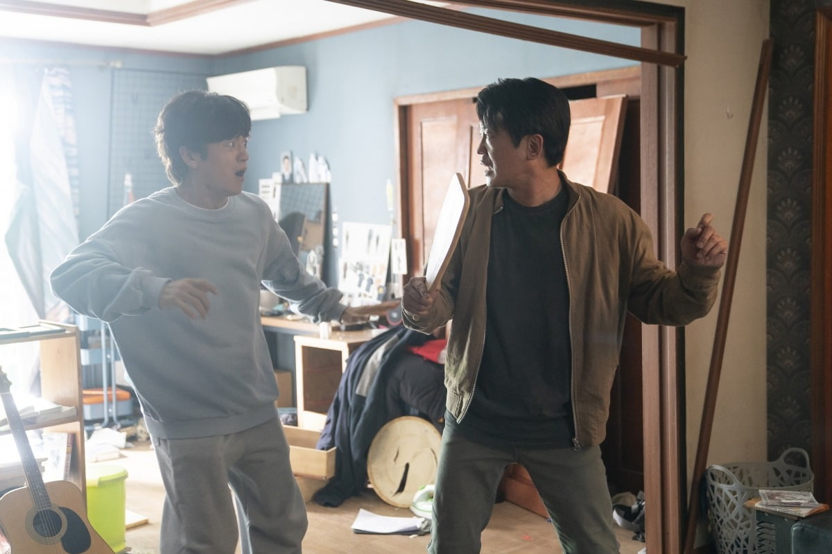 映画『情報員』、ホ・ソンテが多彩なケミで期待を高める