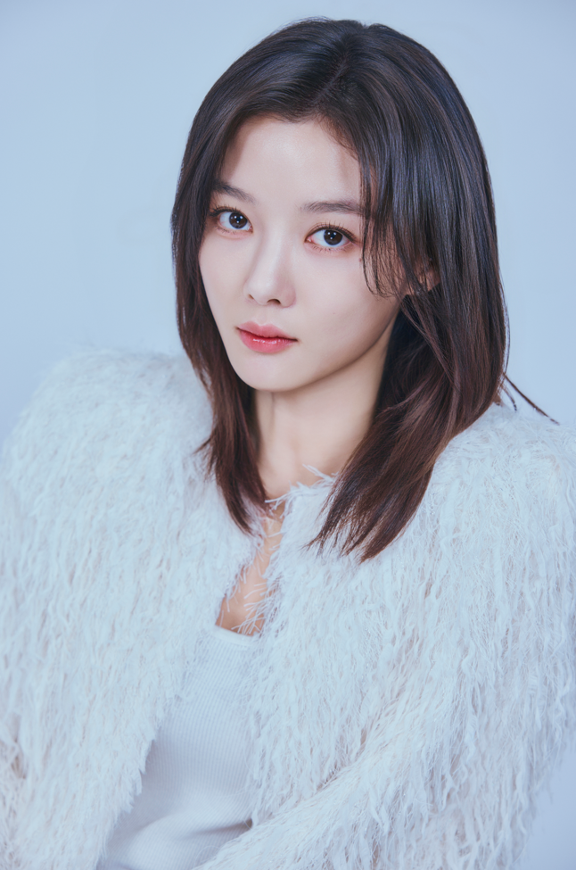 Kim You-jung Opens Up About Her Role in 'Dear X' and On-Set Challenges
