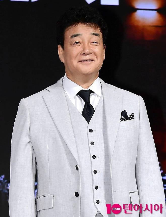 MBC新番組『南極のシェフ』、動物虐待疑惑で物議