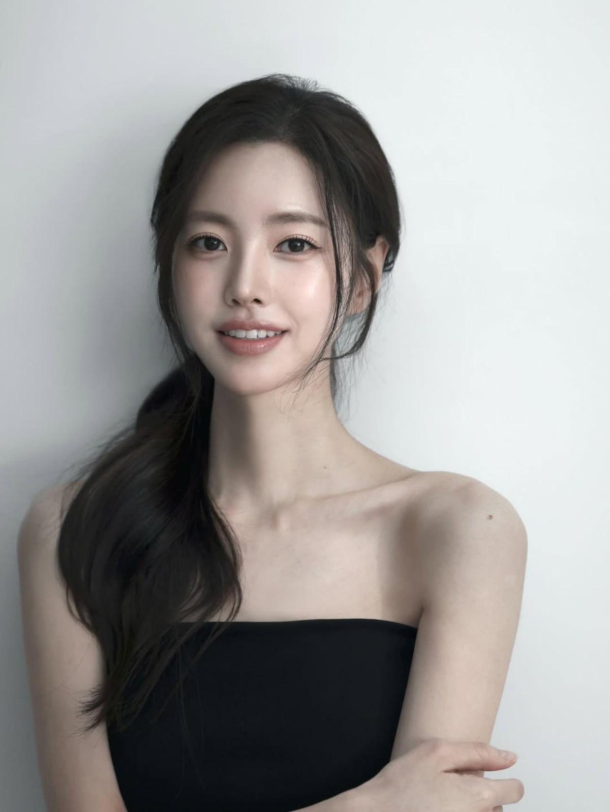 ジン・セヨン、新プロフィール写真で魅力発散！ファンから絶賛の声