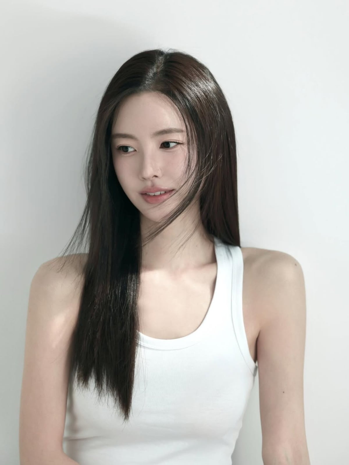 ジン・セヨン、新プロフィール写真で魅力発散！ファンから絶賛の声