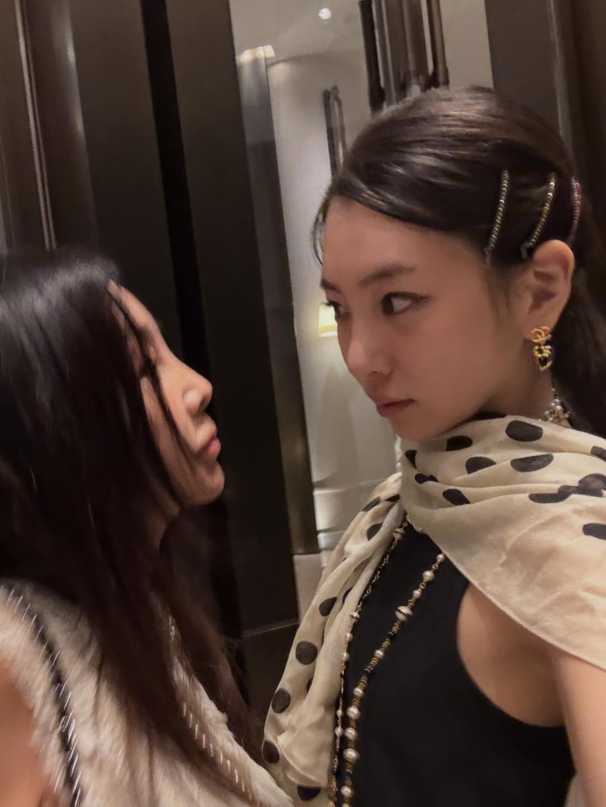 Actress Hwang Shin-hye Shares Heartwarming Moments with Daughter Lee Jin-yi