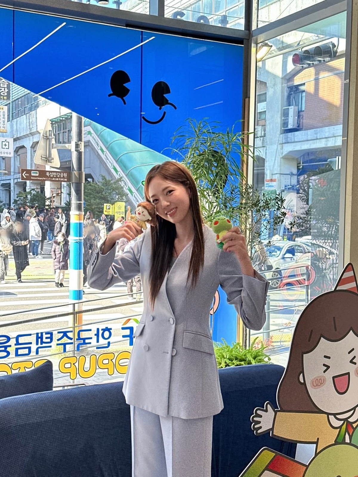 チャ・スビン、キュートなビジュアルで日常を輝かせる