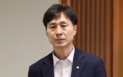 '9년 전세' 비판 여론에…"고가의 아파트 전세만 걱정 말라"