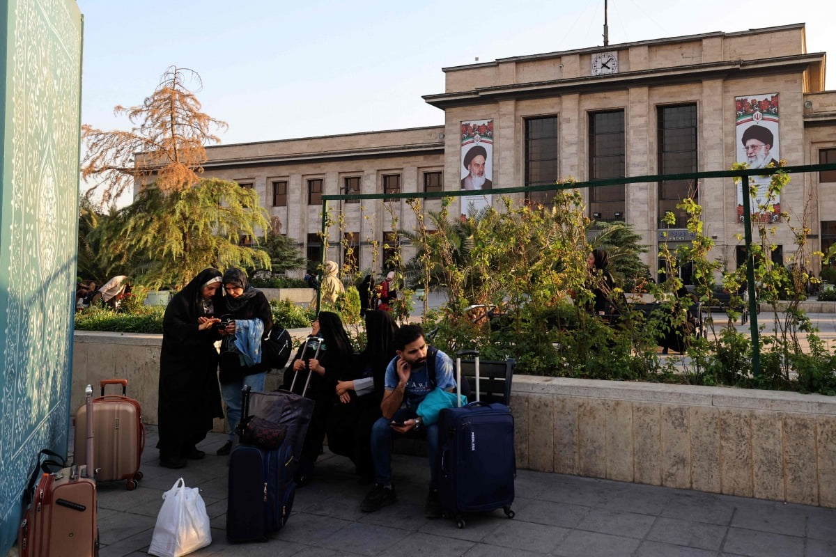 12살에 결혼한 어린 신부, 1.5억 못 내면 교수형 '위기'