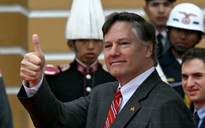 美국무 부장관 "韓, 제조업 부흥에 핵심 역할…숙련 인력 환영"