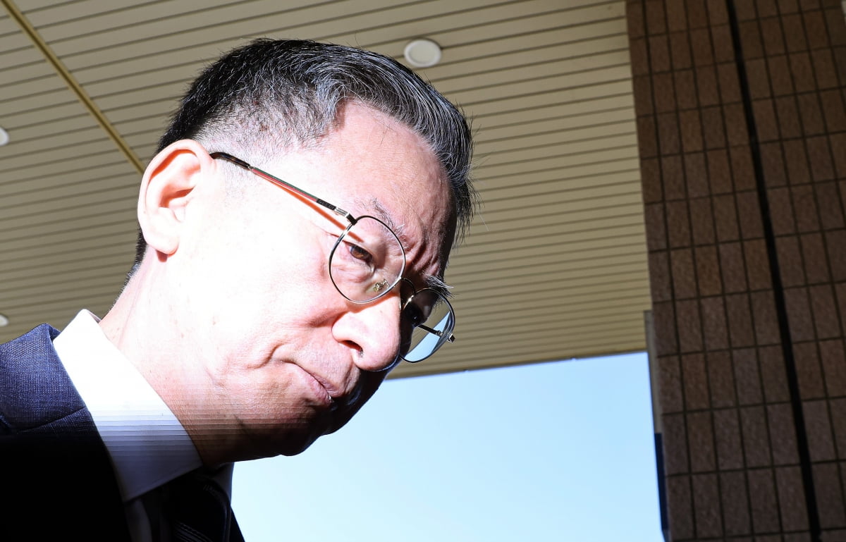 정성호 "신중히 판단하라고만 해" 한동훈 "항소 막았다는 자백"